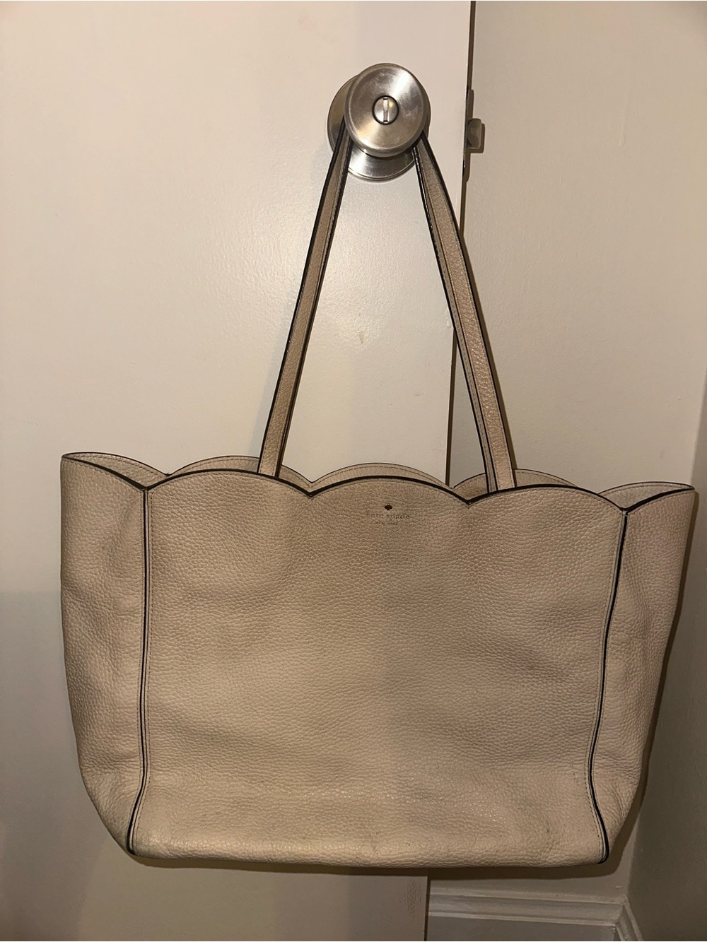 Kate Spade Cream Women's Scalloped Tote Bag in Light Beige